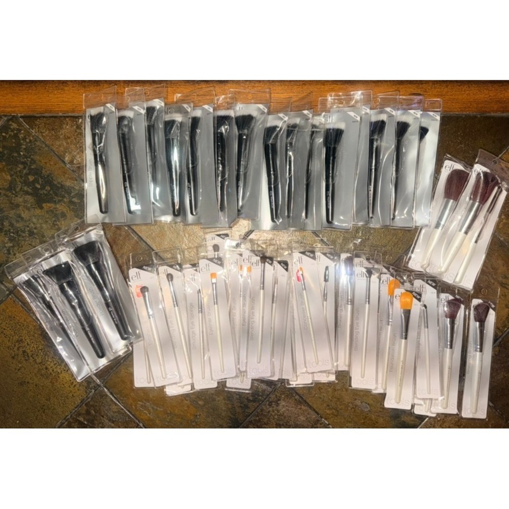 Wholesale Lot e.l.f ELF Makeup Brushes New Sealed Face Eye Brush 52 Brushes